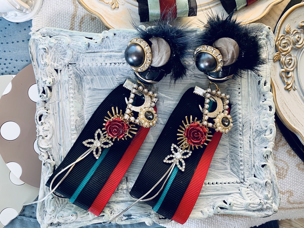 まほやく 新月の下でとびきりの悪戯を イメージイヤリング