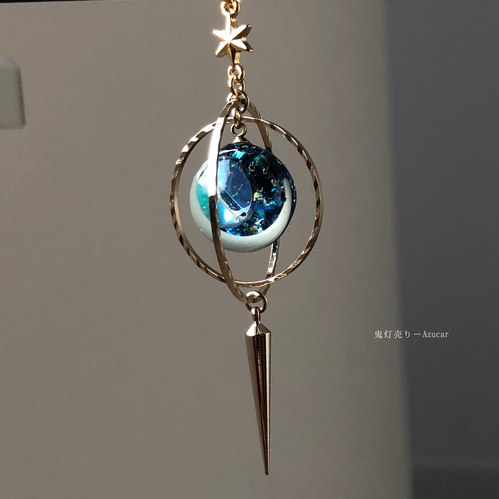 三日月とシリウス 蓄光三日月 天球儀 星とペンデュラム付き 魔法使いネックレス