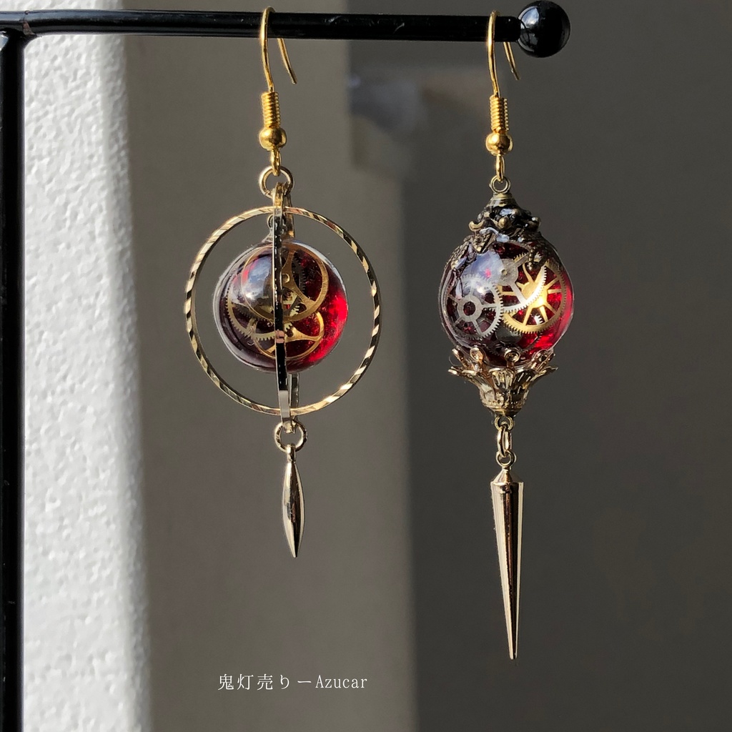 時計の国の夜 オルゴナイト 夕日 天球儀とランタン ピアス イヤリング スチームパンク