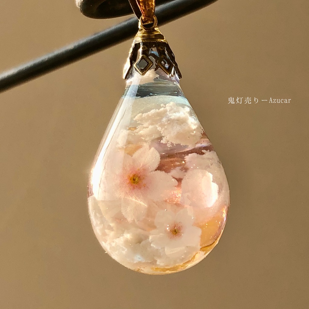 NO.110 虹雲レジン 空レジン 空玉 ネックレスレジンアクセサリー 注目