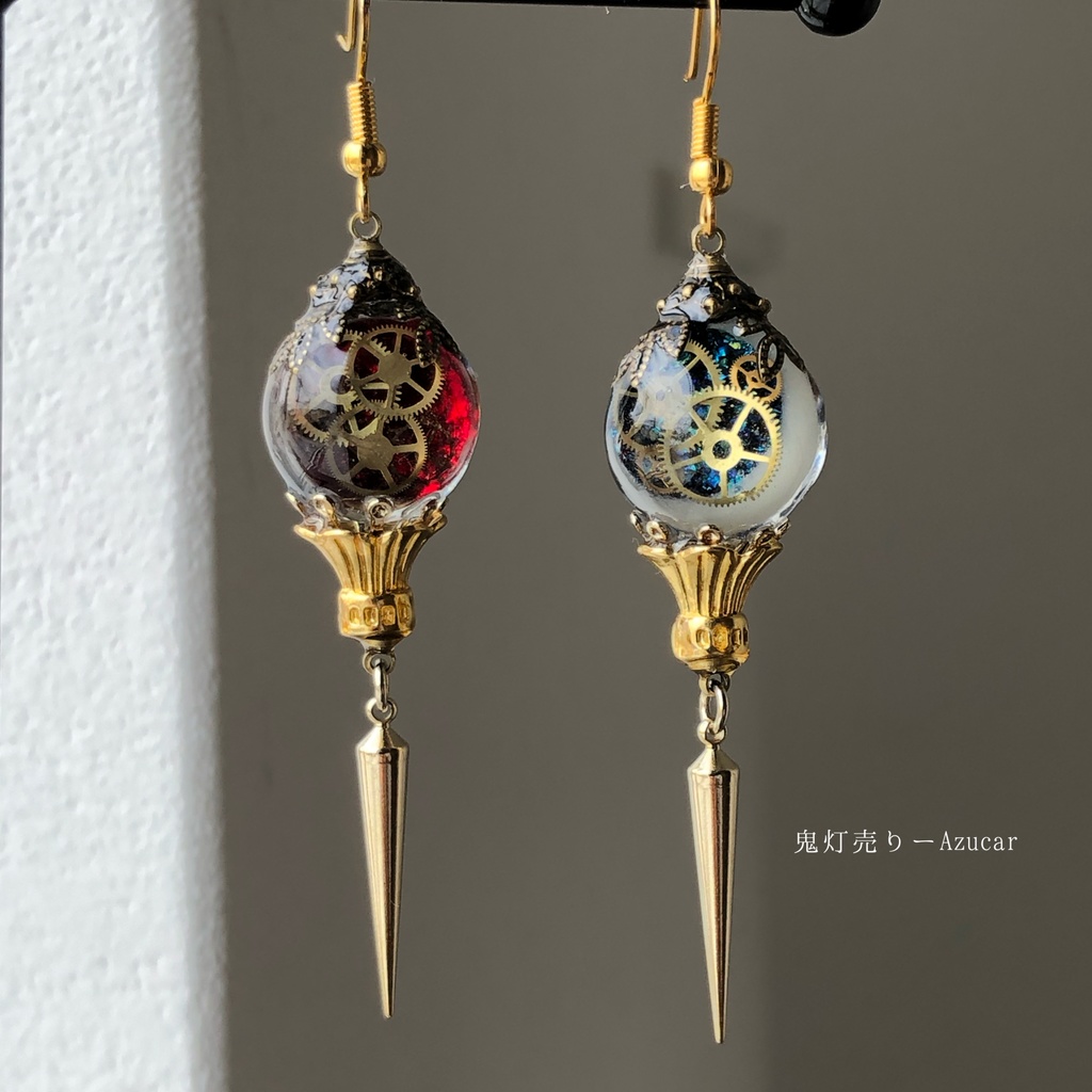 夜空と夕焼けを動かす歯車時計 オルゴナイト ランタン スチームパンク 蓄光 ピアス イヤリング メンズにも。