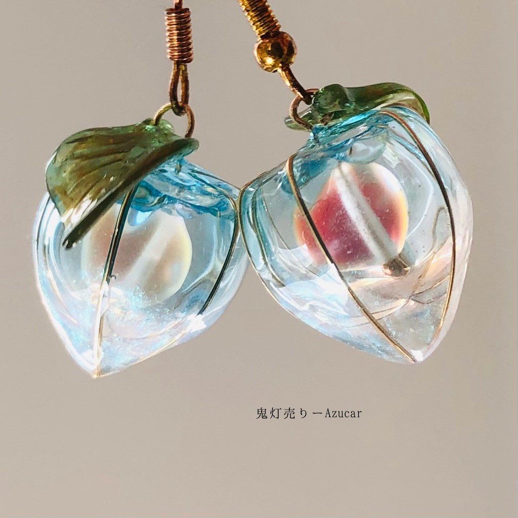 氷のグラデーション鬼灯レジン ワイヤー使用ディップアート調 和風ピアス イヤリング 和装小物や普段使いにも★