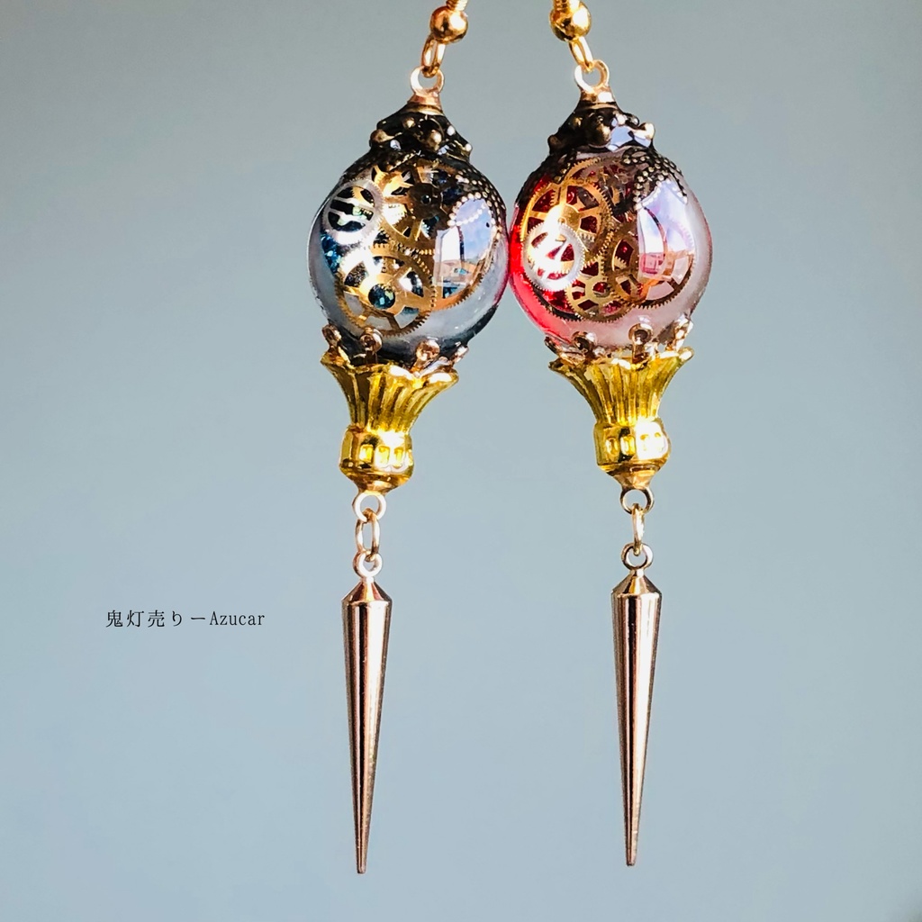 夜と黄昏を喚ぶ歯車時計と三日月のランタン オルゴナイトピアス イヤリング スチームパンク