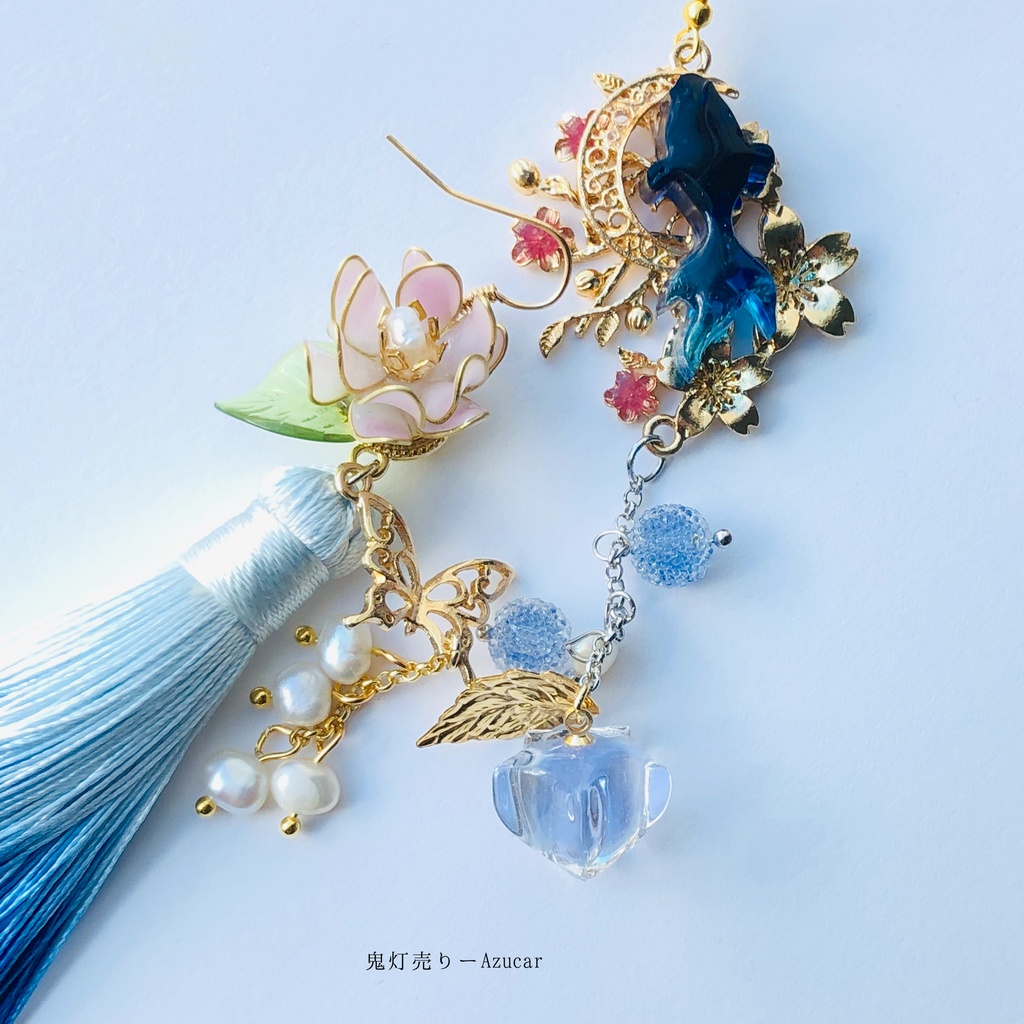 蒼金魚と鬼灯と蓮の和風ピアス イヤリング 蝶々と淡水パール、ロングタッセル付き 着物や袴 成人式の和装小物にも★
