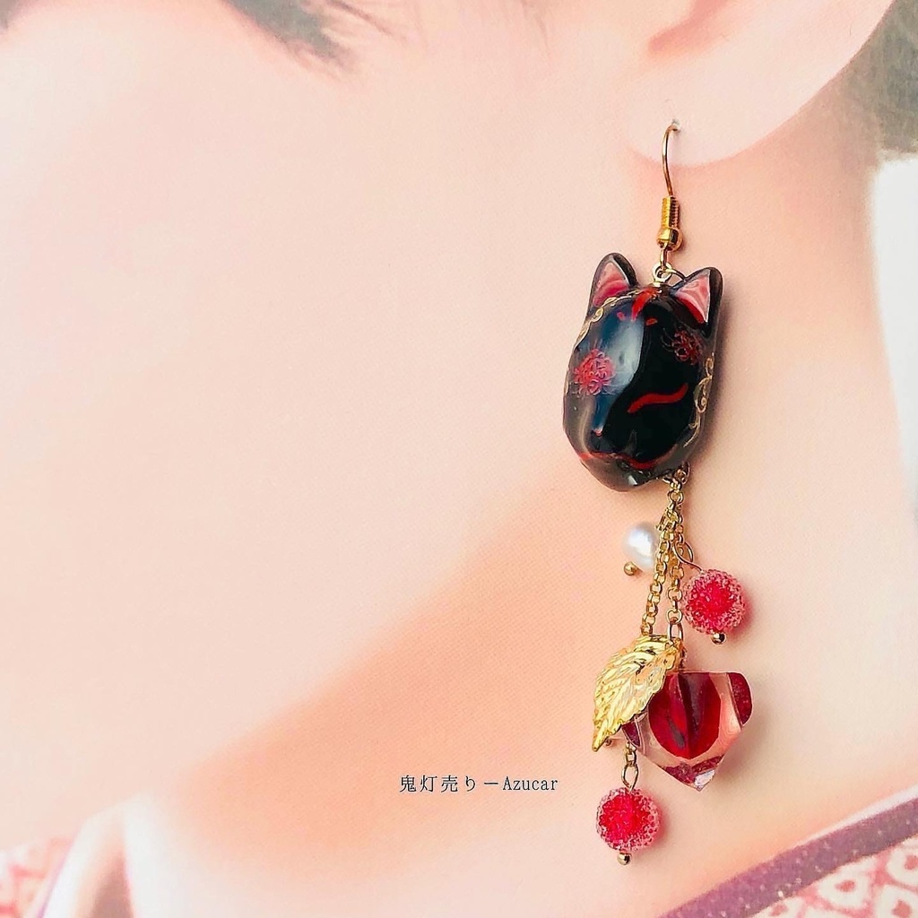 彼岸花柄の狐面と鬼灯と曼珠沙華の和風ピアス イヤリング 淡水パールとロングタッセル、蝶々付きの和装小物★ 着物や浴衣、袴などセレモニー、入学式、卒業式、成人式などにも☆