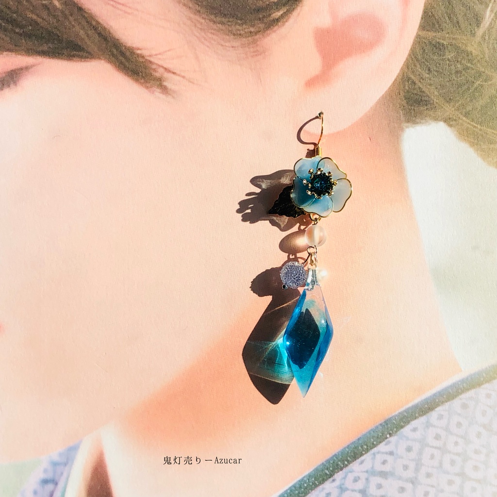 水色桜と鉱物レジンの和風ピアス イヤリング 着物や袴、ドレスなどの和装小物にも★