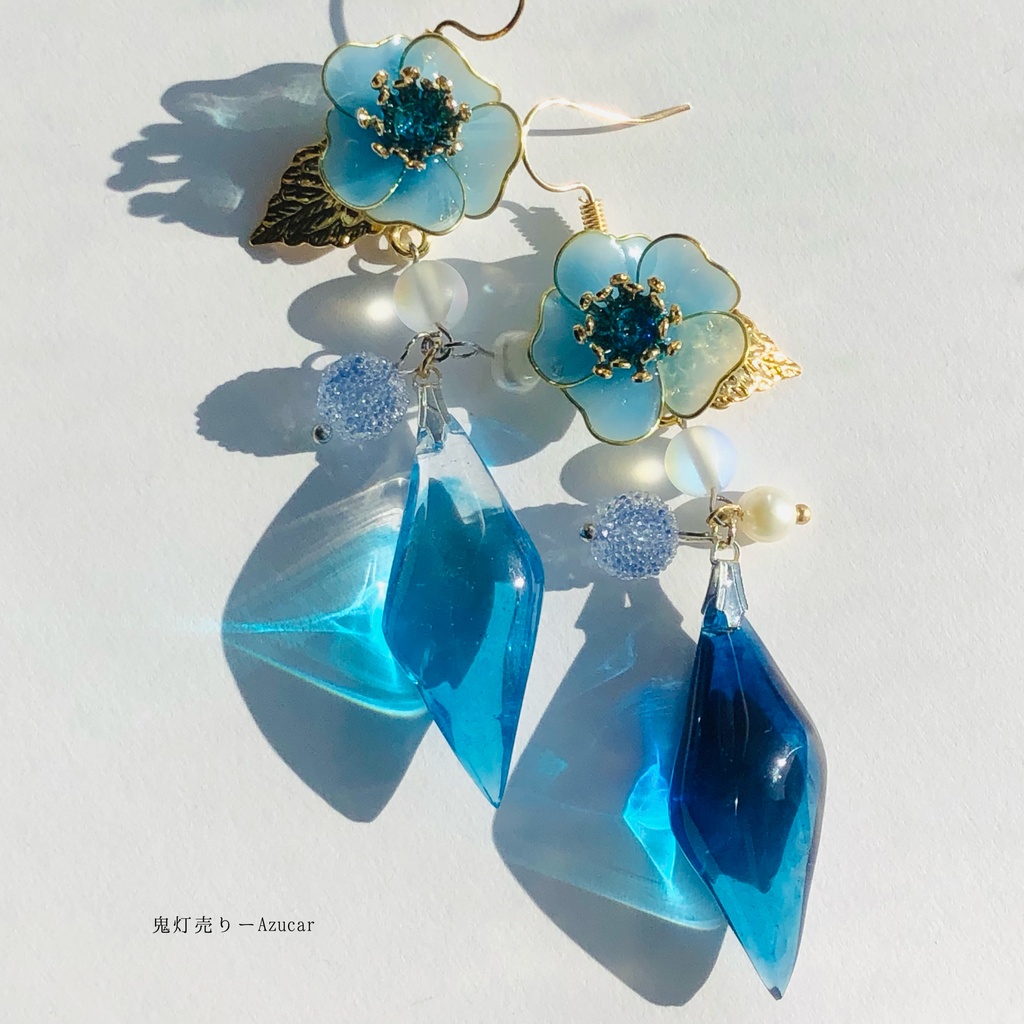 水色桜と鉱物レジンの和風ピアス イヤリング 着物や袴、ドレスなどの和装小物にも★