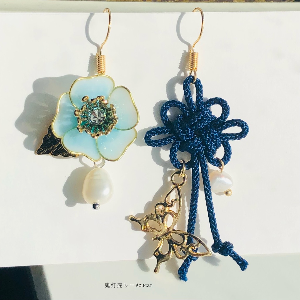 ✨ 本物のお花を使ったイヤリング×金箔✨樹脂イヤリング - アクセサリー