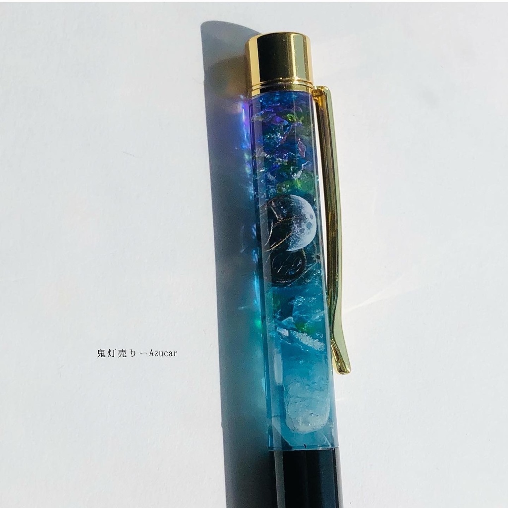 魔法使いの蓄光オルゴナイトボールペン 上弦の月 琉球ガラス、歯車、天然石のオリジナルボールペン