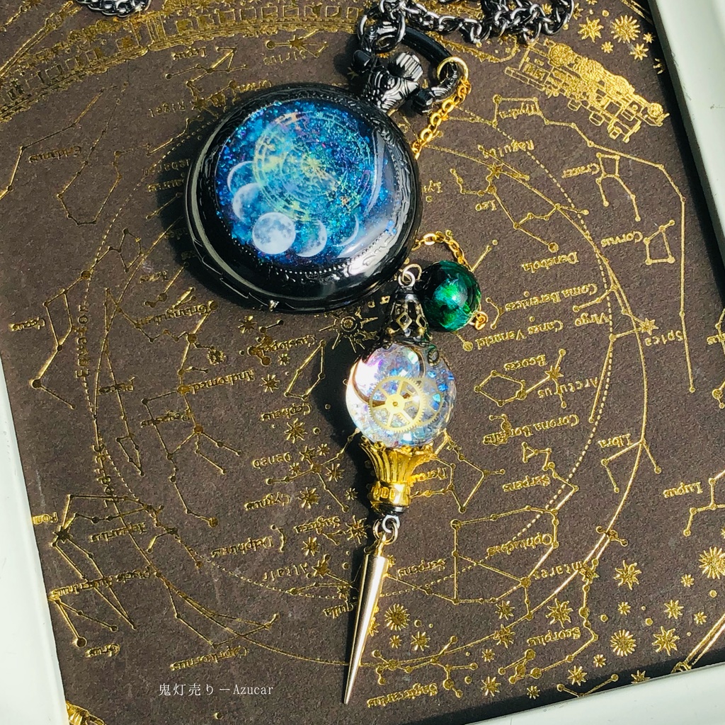 ★蓄光懐中時計★天体魔法使いの月の満ち欠け(白銀ランタン付き)★