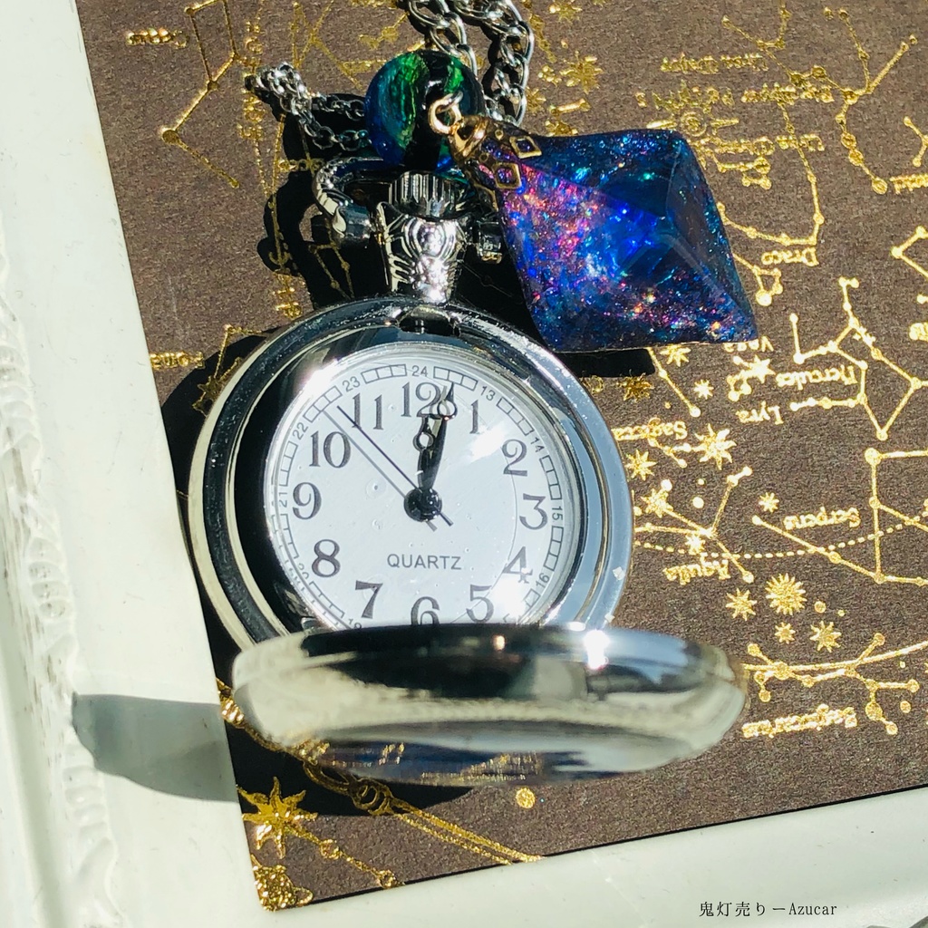 蓄光懐中時計、オルゴナイトサファイア宇宙フローライト付き 月の満ち欠け★シルバーテイスト★