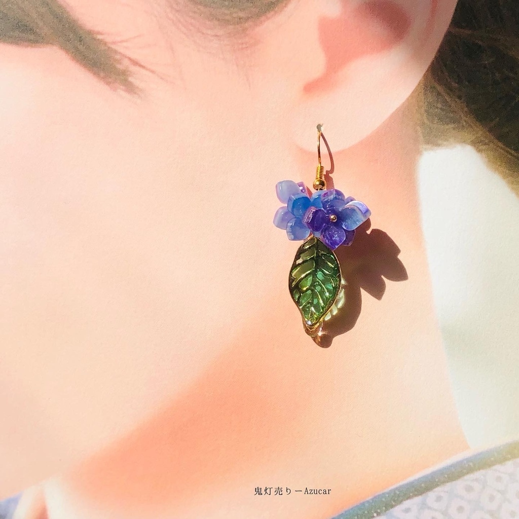 傘と紫陽花の和風ピアス イヤリング(雨の日コーデ3点セット)傘レジンとアジサイ アシンメトリーピアス イヤリング★