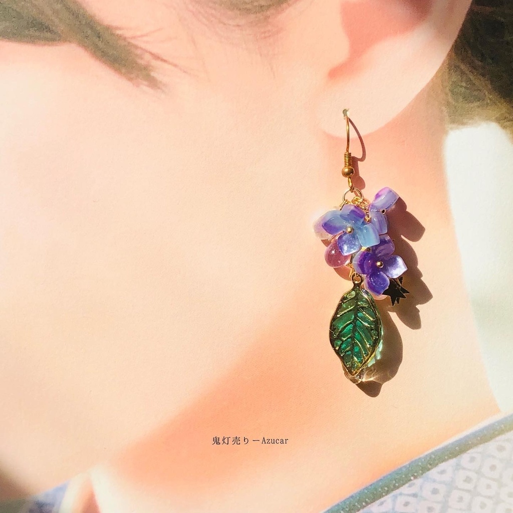 傘と紫陽花の和風ピアス イヤリング(雨の日コーデ3点セット)傘レジンとアジサイ アシンメトリーピアス イヤリング★
