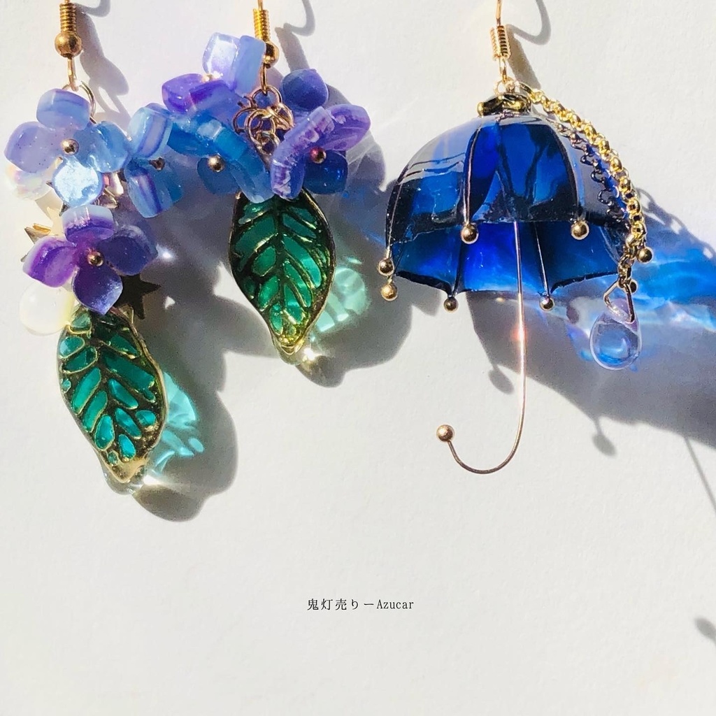 傘と紫陽花の和風ピアス イヤリング(雨の日コーデ3点セット)傘レジンとアジサイ アシンメトリーピアス イヤリング★