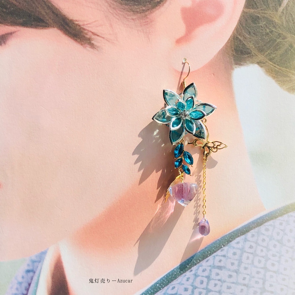 鬼灯と蓮と雫の和風ピアス イヤリング(蓄光ホタルガラスと色変化アレキサンドライトカラーガラス) 着物や袴 成人式の和装小物にも★