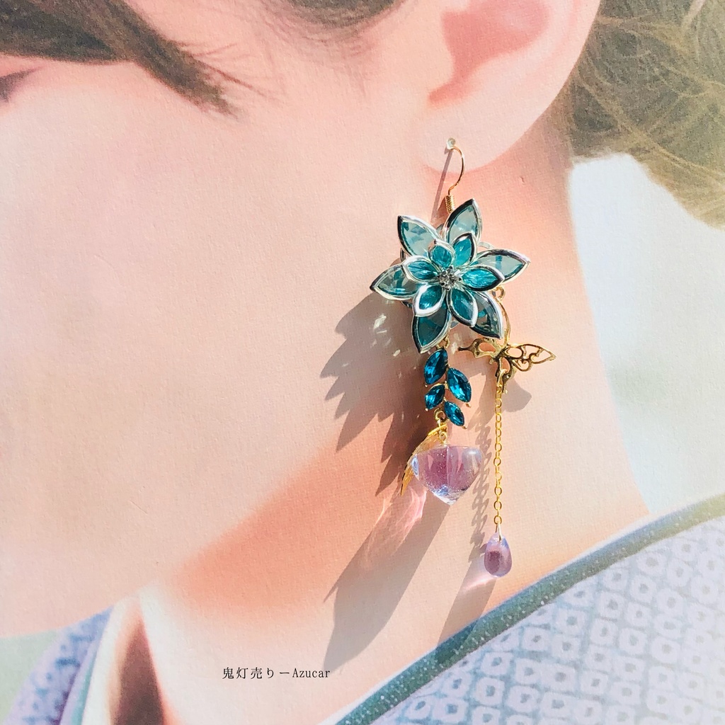 鬼灯と蓮と雫の和風ピアス イヤリング(蓄光ホタルガラスと色変化アレキサンドライトカラーガラス) 着物や袴 成人式の和装小物にも★