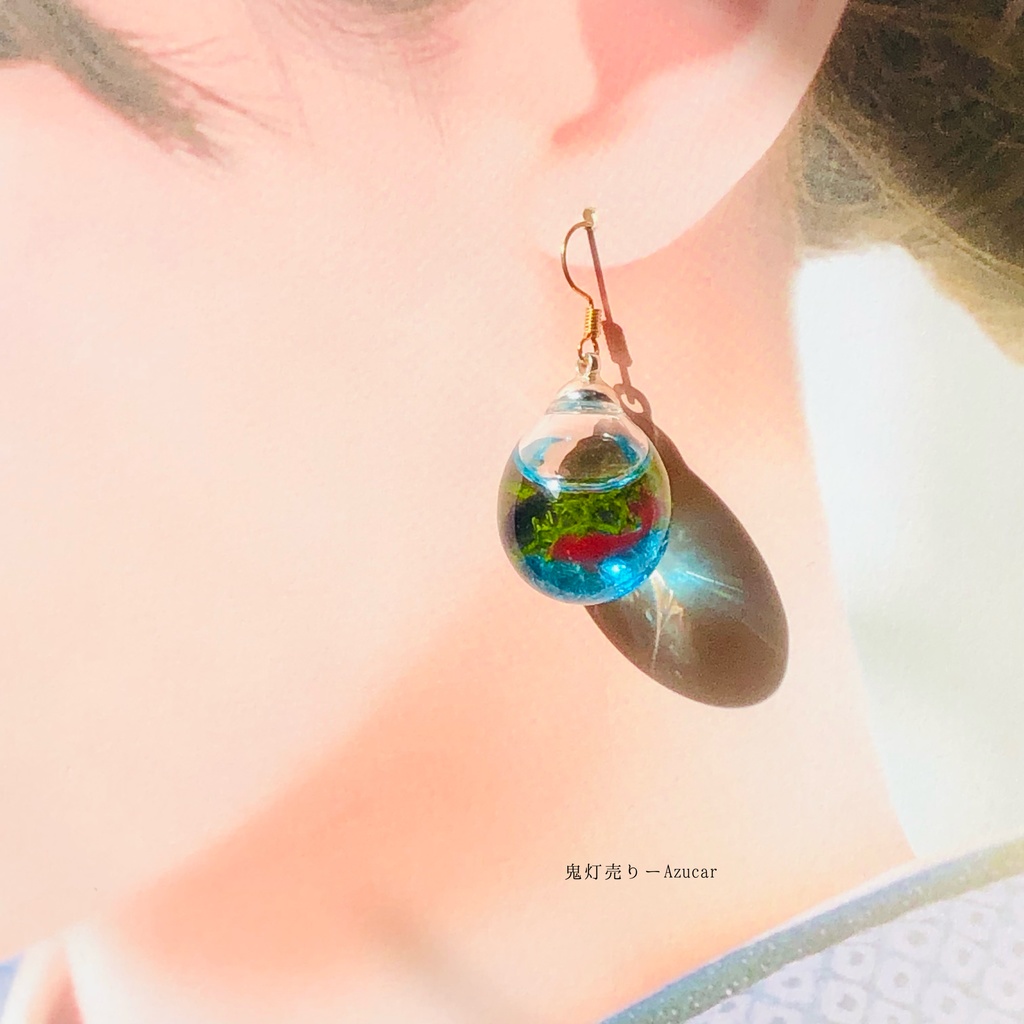 揺れる金魚鉢と蓄光風鈴と水玉模様のヨーヨー和風ピアス イヤリング(初夏コーデ3点セット) ハーバリウムオイルとモス入り★