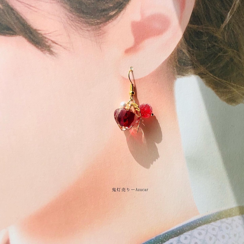 狐の嫁入り 彼岸花柄の狐面と鬼灯と彼岸花傘の和風ピアス イヤリング(3点セット)