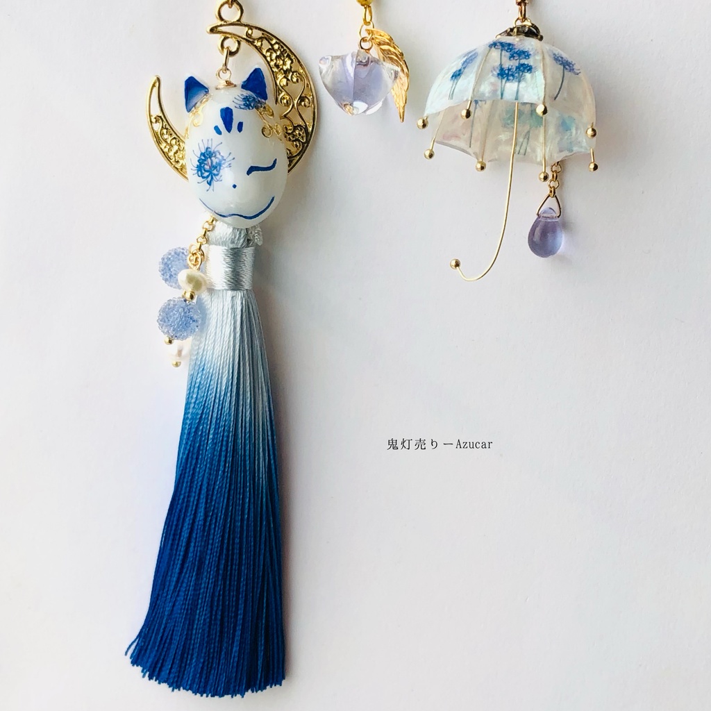 狐の嫁入り 青彼岸花柄の狐面と鬼灯と彼岸花傘の和風ピアス イヤリング(3点セット)