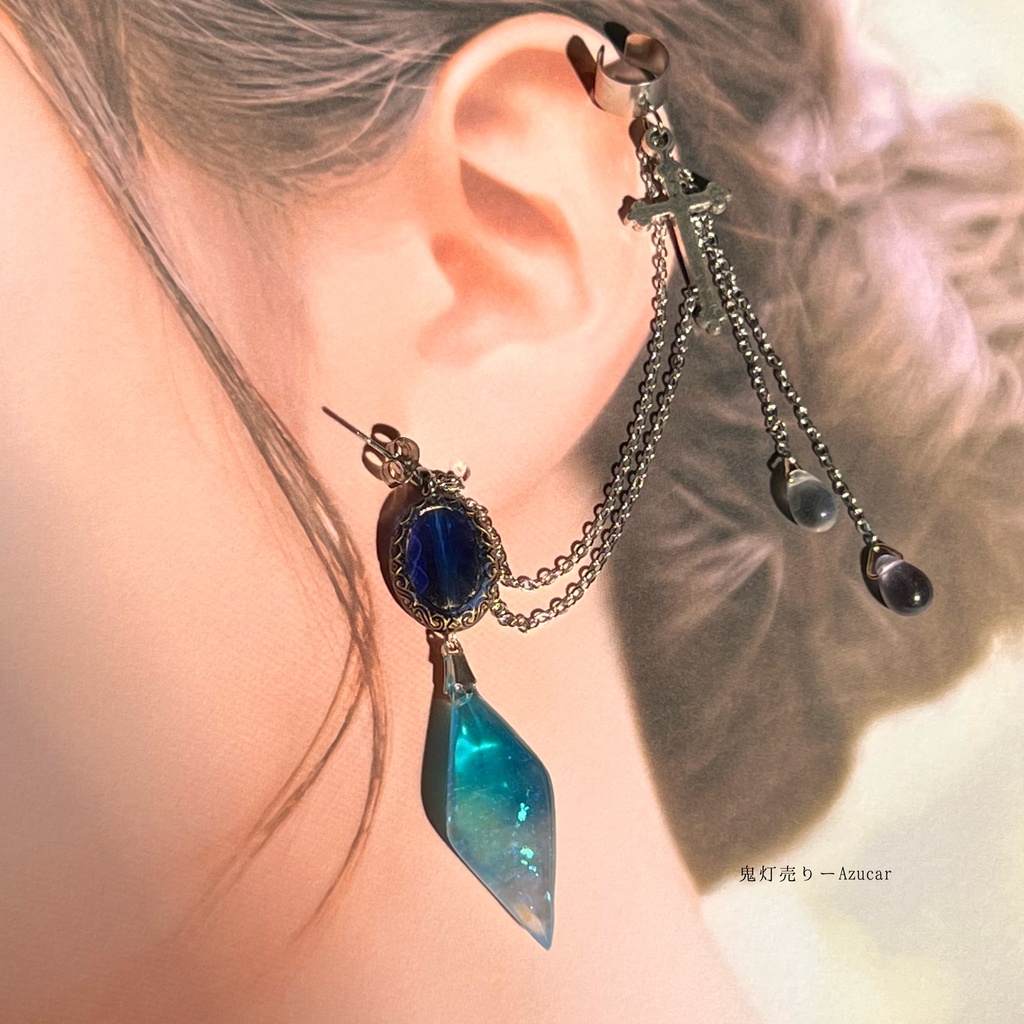 夜空鉱物のイヤーカフと鉱石付き 十字架と雫★