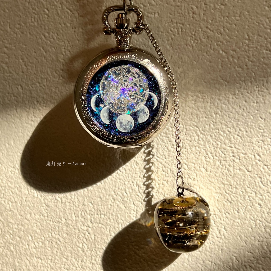 ★歯車林檎付き懐中時計★蓄光する月の満ち欠けバージョン✴︎