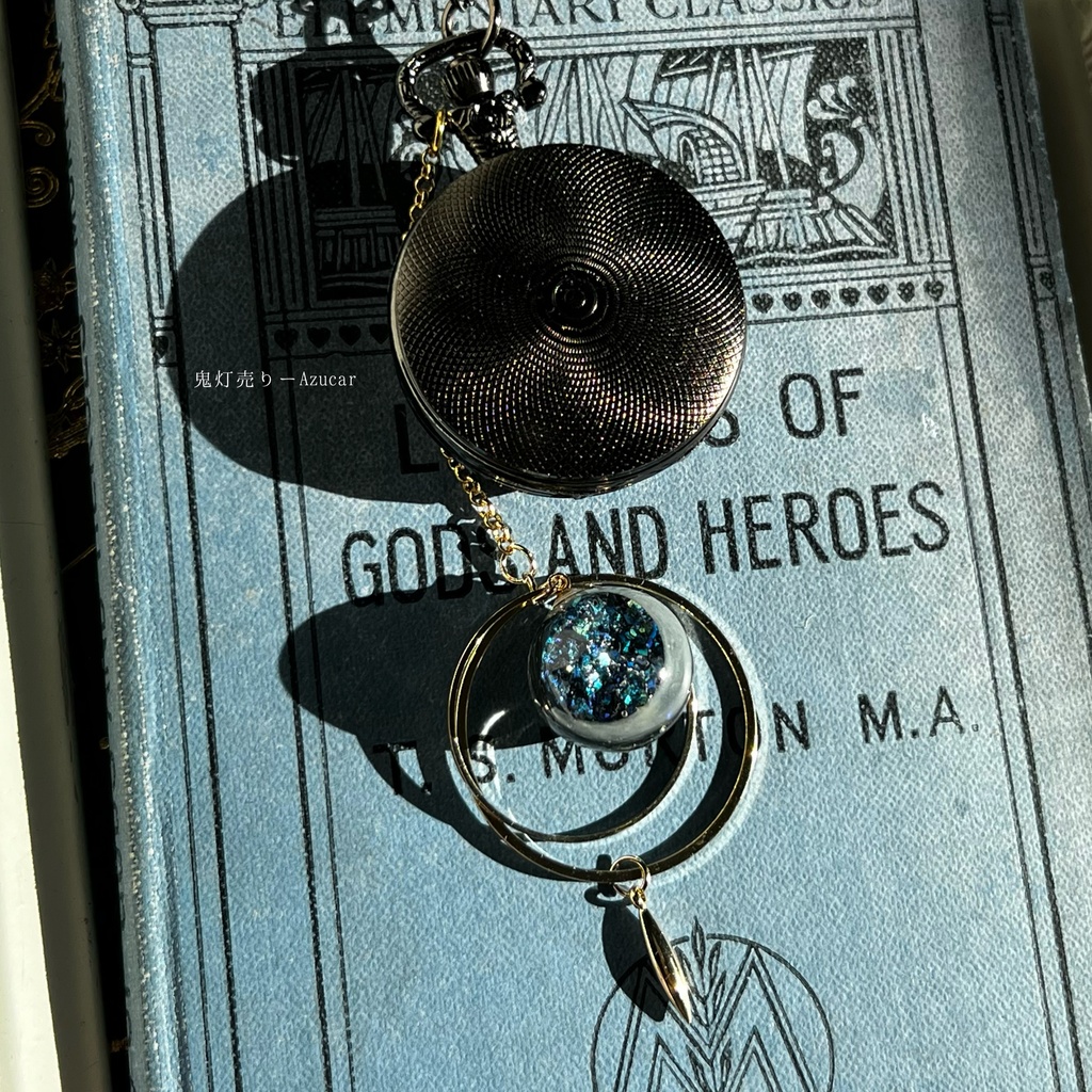 蓄光懐中時計と三日月サンセット天球儀と天体魔法使いの月の満ち欠け(夜空version)★ブラックテイスト★