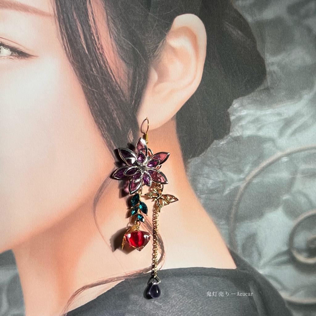 紅彼岸花と鬼灯と蓮の和風ピアス イヤリング 蝶々と淡水パール、ロングタッセル付き 着物や袴 成人式の和装小物にも★