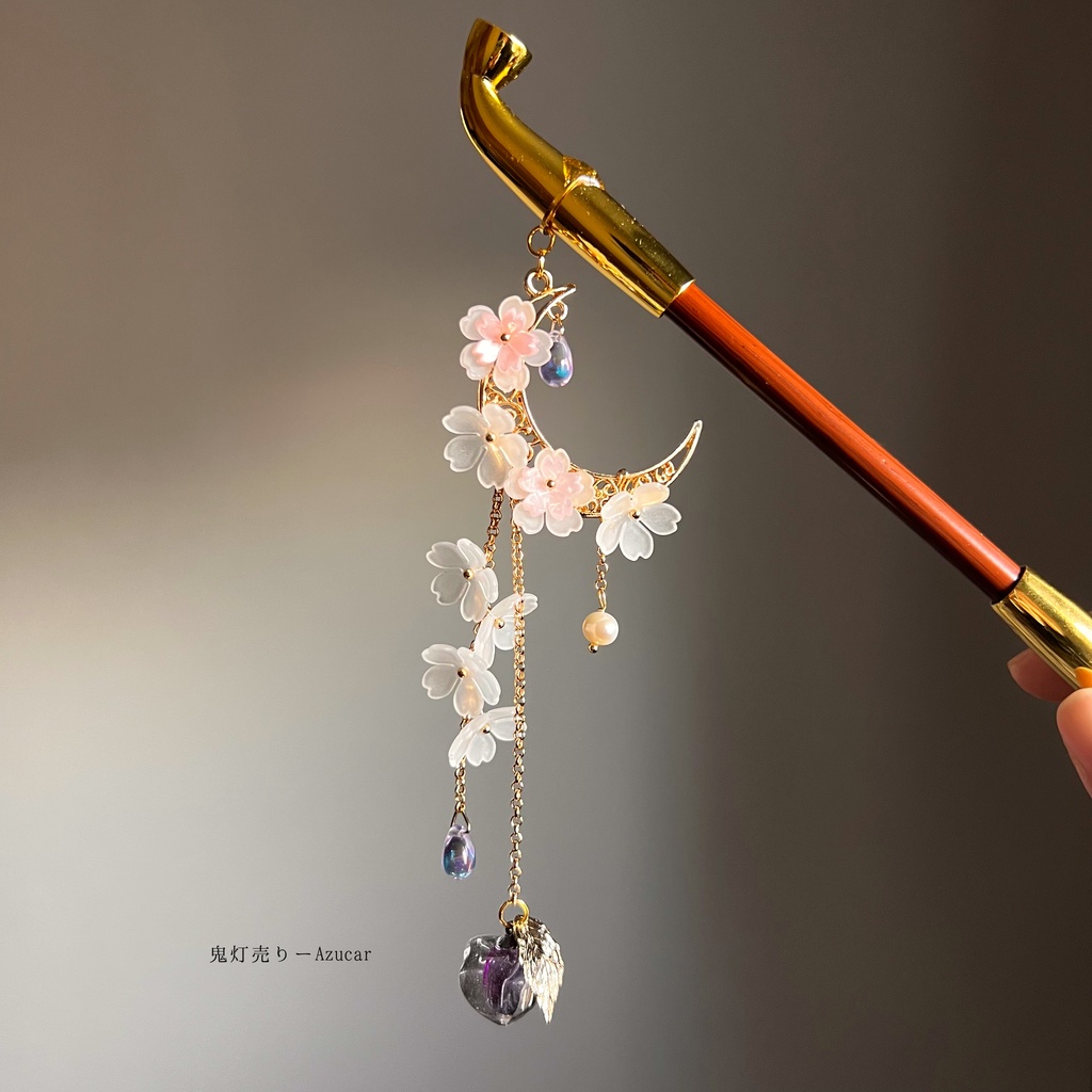 桜と紫鬼灯の煙管かんざし 和風簪 着物や浴衣、袴などセレモニー、成人式、イベントやコスプレ、ディスプレイなどにも✴︎