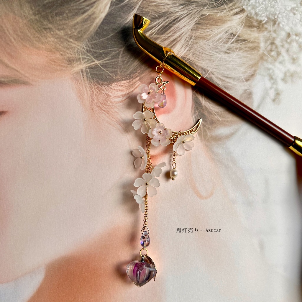 桜と紫鬼灯の煙管かんざし 和風簪 着物や浴衣、袴などセレモニー、成人式、イベントやコスプレ、ディスプレイなどにも✴︎