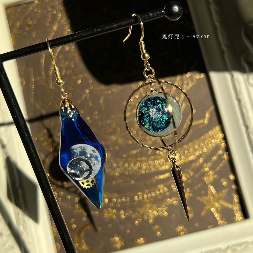 三日月サンセットと歯車で動く上弦の蓄光ペンデュラムスチームパンク ピアス イヤリング