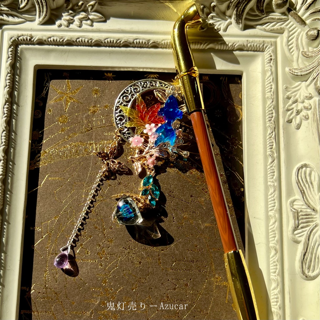 秋冬限定販売 紅葉にと三日月を泳ぐ金魚と鬼灯のキセル簪*蓄光鬼灯 和風かんざし 着物 浴衣 袴 和装小物 ディスプレイとしても