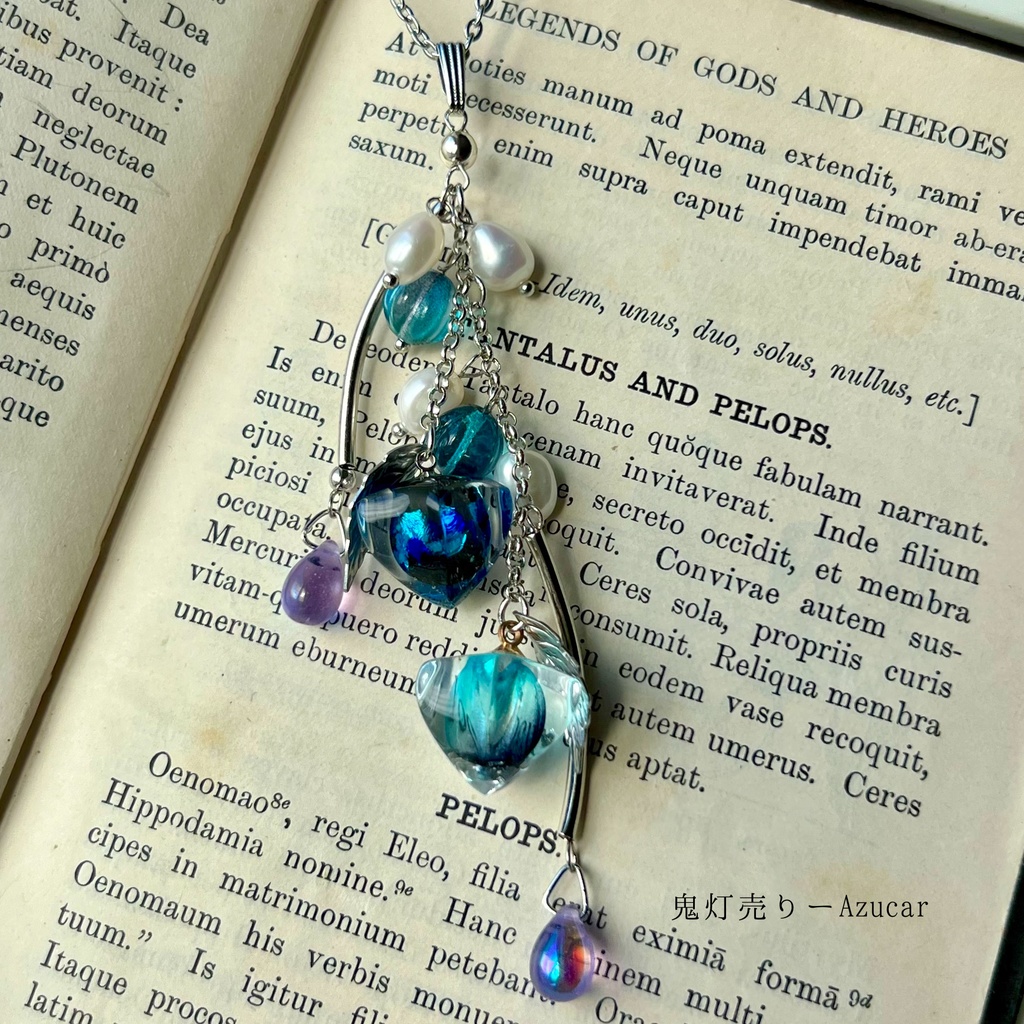 【蒼の蛍火】夜空に瞬く蓄光ホオズキネックレス 鬼灯