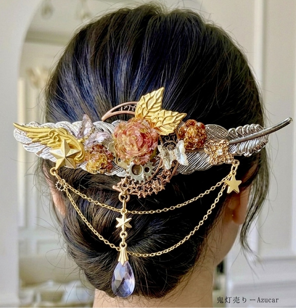 星の王子さまとドライフラワー赤薔薇の幻想羽根ヘアクリップ  流れ星と三日月