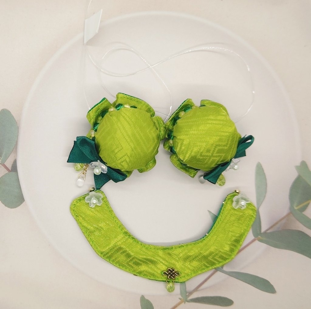 ライトグリーンのシニヨンセット(リボン)