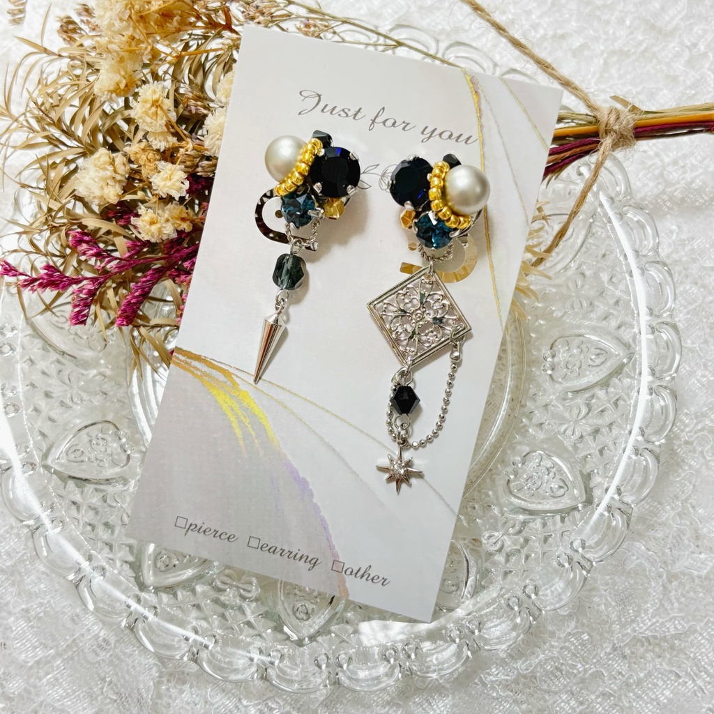 カピターノイメージイヤーアクセサリー