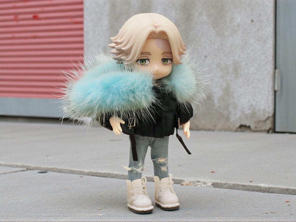 ファー付きダウンジャケット