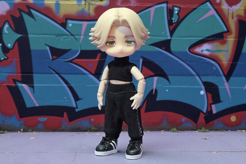 ハイネッククロップドTシャツ