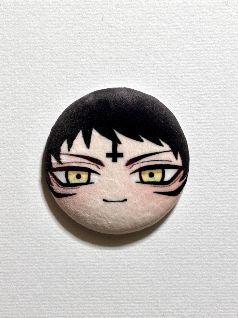 7王のもちもち缶バッジ