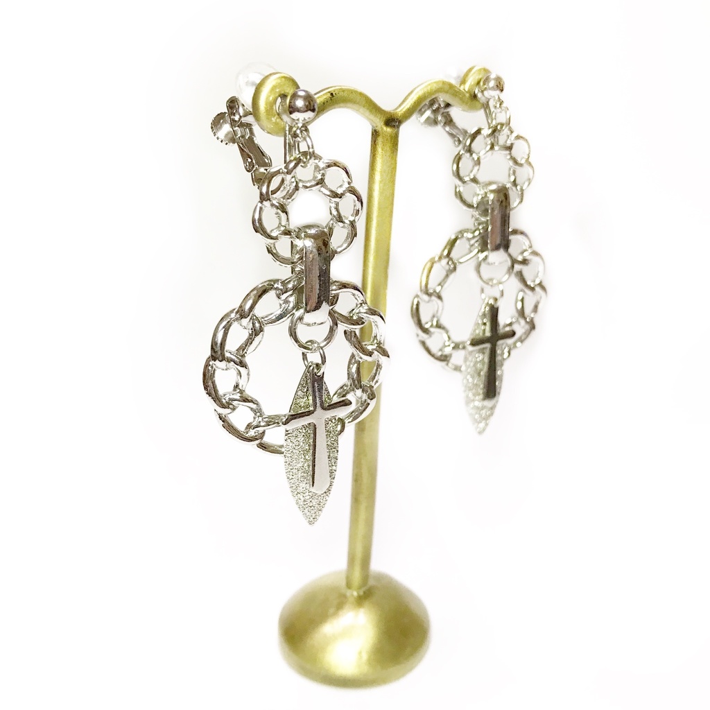 【ドリフターズ】モチーフイヤリング【ジルドレ】