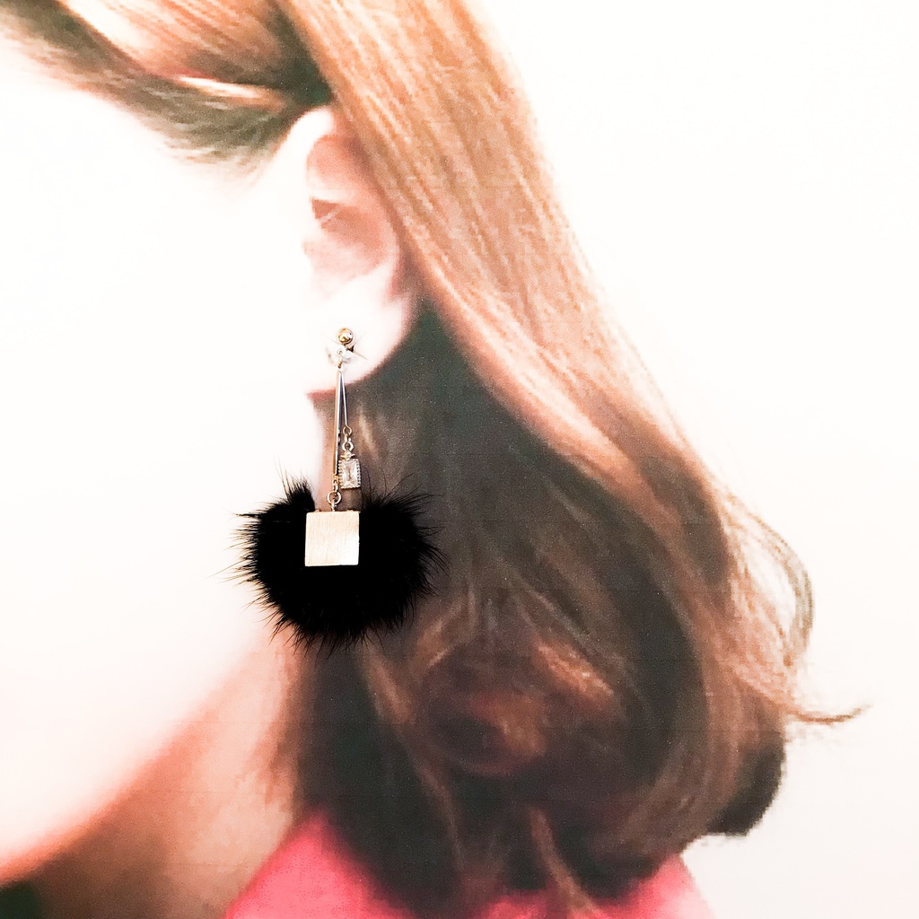 【HELLSING】モチーフイヤリング【ヘルシング機関】