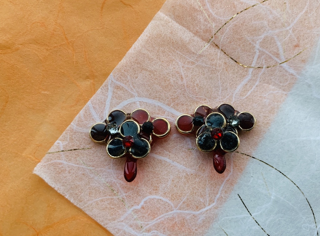 鬼滅の刃  鬼舞辻無惨イメージアクセサリー　イヤリング/ピアス