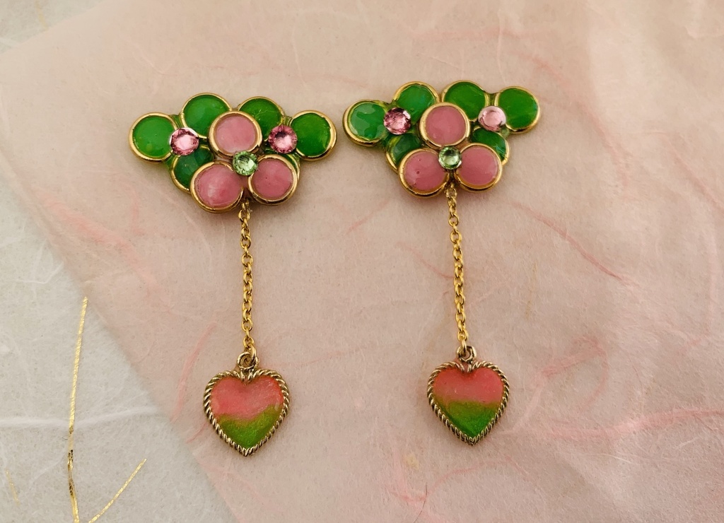甘露寺蜜璃イメージ イヤリング/ピアス