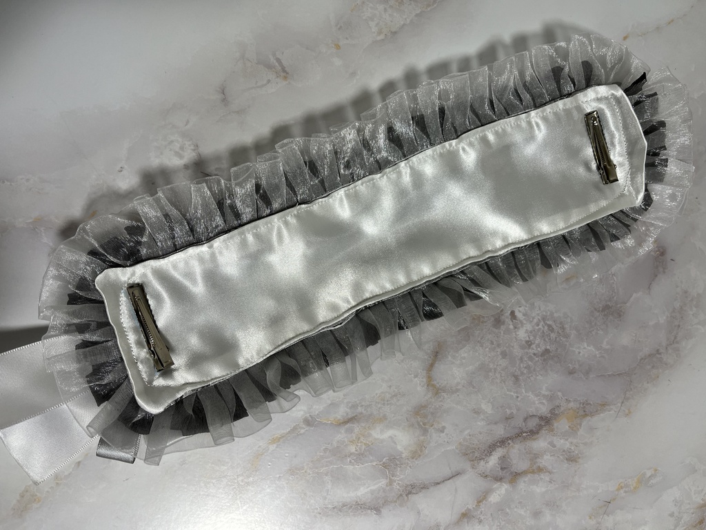 サテンヘッドドレス