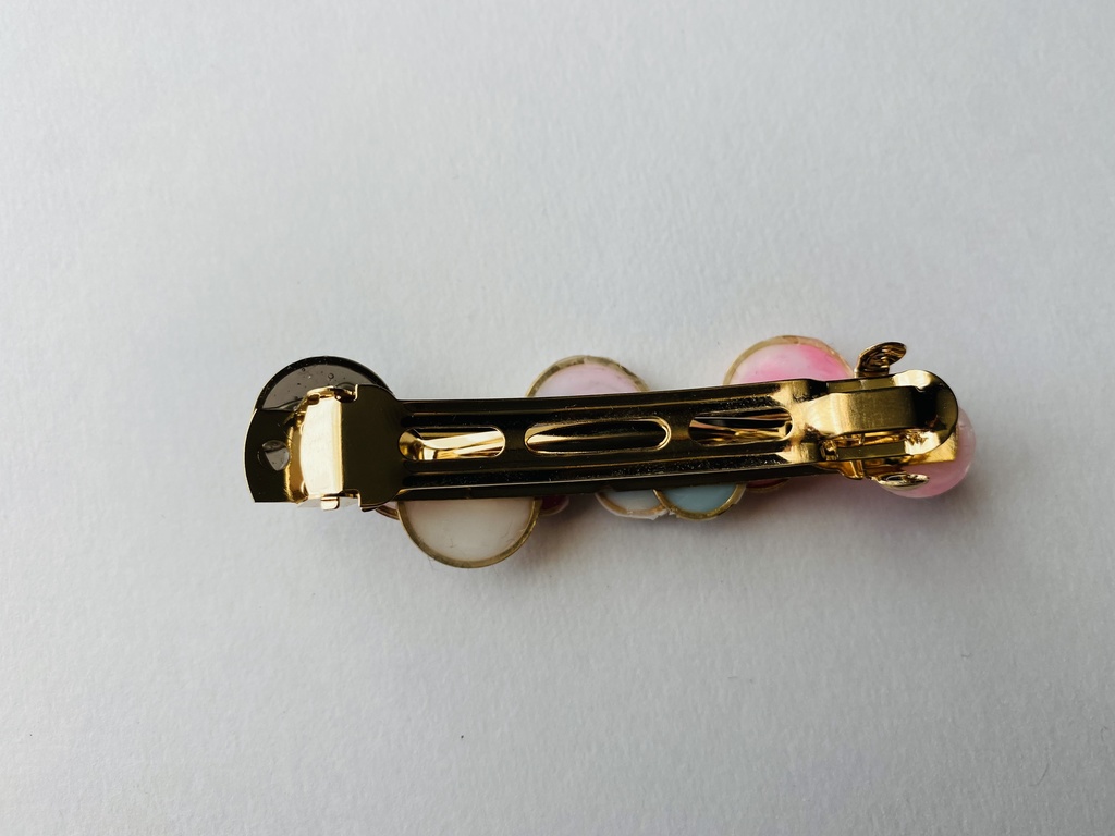 乱数イメージのバレッタ