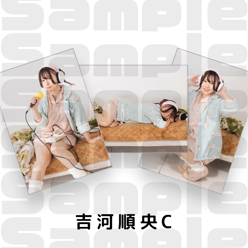 りこピヨグッズたち