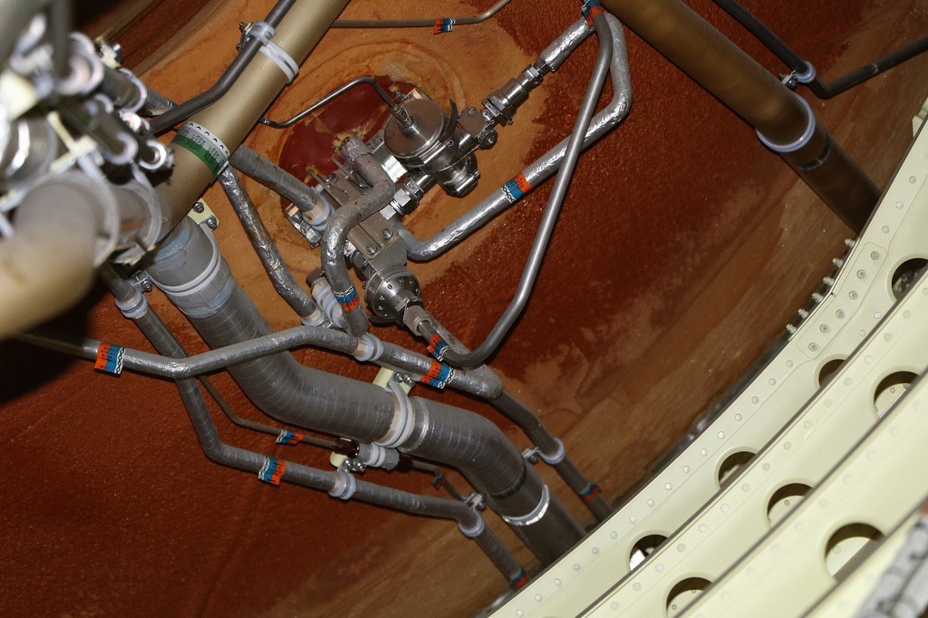 Aerospace Engine Photo Review Vol.2 H-2 Launch Vehicle