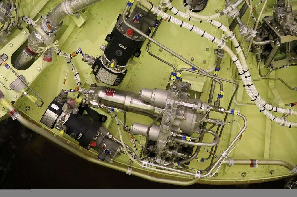 Aerospace Engine Photo Review Vol.2 H-2 Launch Vehicle