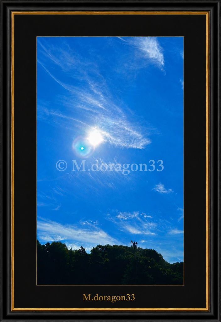 【龍アート｜A4】高次元の光を宿す写真作品｜手書き龍シンボル付き（一点もの）