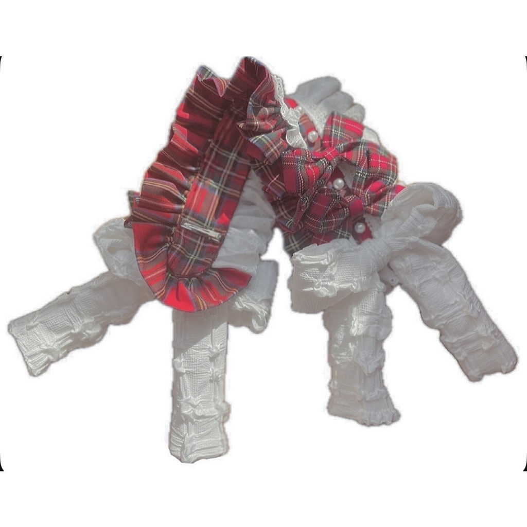 big ribbon head dress 