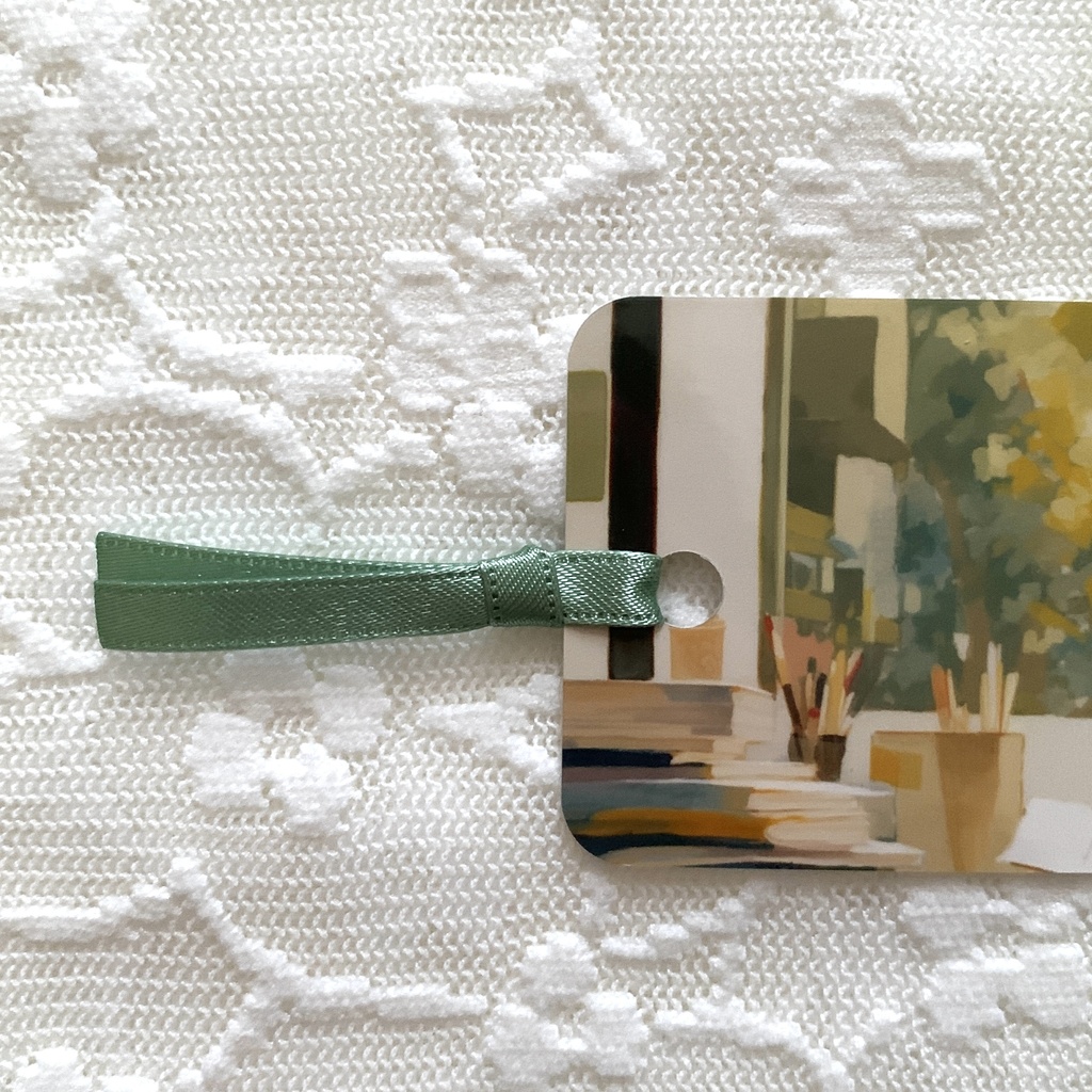 窓辺で本を読む女の子のしおり 4デザインから1枚選択